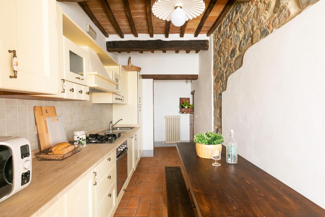 Noi2+2 Vacanze - App. Andrea Contignano Exterior photo